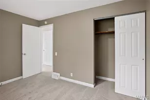 10253 Green Valley Dr, Saint Louis, MO 63136 - Photo 19
