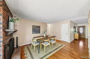 995 Century Oaks Dr, Manchester, MO 63021 - Photo 5