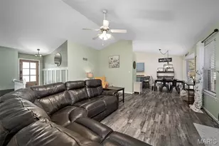 2 Trail Blaze Cir, Festus, MO 63028 - Photo 5
