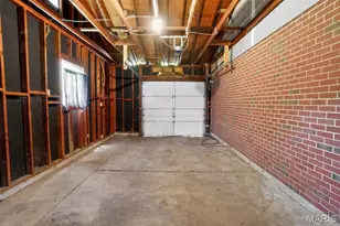 1748 Atmore Dr, Saint Louis, MO 63136 - Photo 25