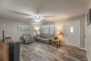 2601 Holly Hills Dr, Poplar Bluff, MO 63901 - Photo 5