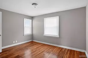 1124 Grenshaw Dr, Saint Louis, MO 63137 - Photo 15