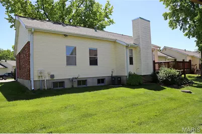 390 Windsor Place #E, Saint Peters, MO 63376 - Photo 27