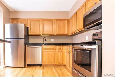 4355 Maryland Avenue #330, Saint Louis, MO 63108 - Photo 3