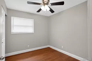 25 Jane Ct, Maryland Heights, MO 63043 - Photo 11