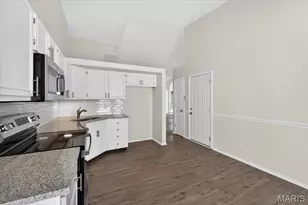 453 Seton Hall Ct, Valley Park, MO 63088 - Photo 25