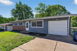 1752 Hudson Rd, Saint Louis, MO 63136 - Photo 5