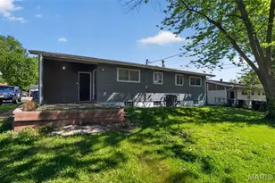 1752 Hudson Rd, Saint Louis, MO 63136 - Photo 27