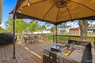 2515 Pioneer Dr, Saint Louis, MO 63129 - Photo 35