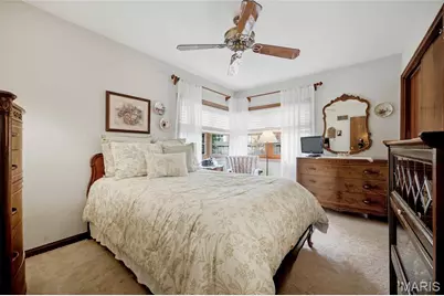 8015 New Haven Avenue, Affton, MO 63123 - Photo 15