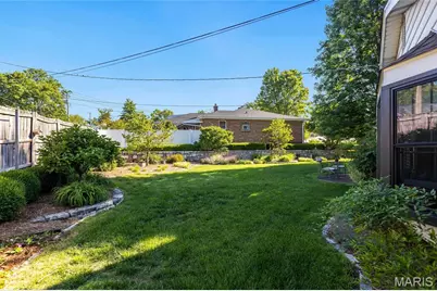 8015 New Haven Avenue, Affton, MO 63123 - Photo 23