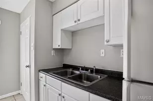 10028 Dellridge Ln, Saint Louis, MO 63136 - Photo 13