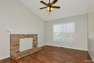 147 Hunters Lake Ct, Eureka, MO 63025 - Photo 3