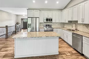 821 Destiny Dr, Villa Ridge, MO 63089 - Photo 5