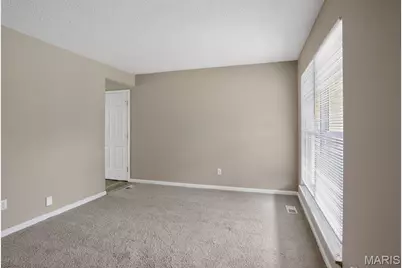 6349 Honey Bee Court, Florissant, MO 63033 - Photo 15