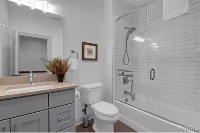 4327 Swan Avenue, Saint Louis, MO 63110 - Photo 25