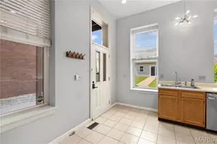 2613 S 11th St, Saint Louis, MO 63118 - Photo 17