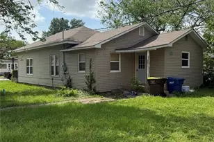 410 Harrison Ave, Lebanon, MO 65536 - Photo 3