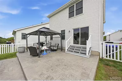703 Wayland Drive, O'Fallon, MO 63366 - Photo 13