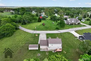 11 Flora Dr, Richland, MO 65556 - Photo 3