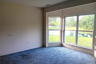 318 Coventry Trail Ln, Maryland Heights, MO 63043 - Photo 29
