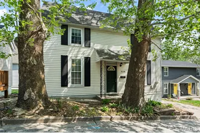 328 Franklin Street, Saint Charles, MO 63301 - Photo 1