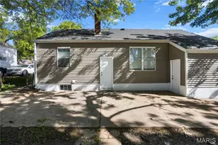 7720 Brocton Ct, Bel-Nor, MO 63121 - Photo 19