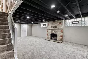 553 Westview Dr, University City, MO 63130 - Photo 19
