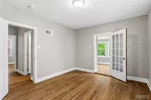 553 Westview Dr, University City, MO 63130 - Photo 11