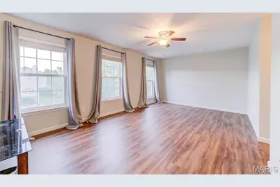1012 Landing Place Drive, Lake Saint Louis, MO 63367 - Photo 27