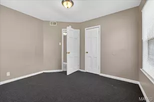 6018 Evergreen Blvd, Saint Louis, MO 63134 - Photo 15