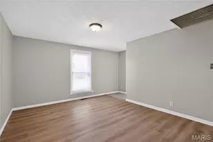 1921 Americana Way, Fenton, MO 63026 - Photo 15