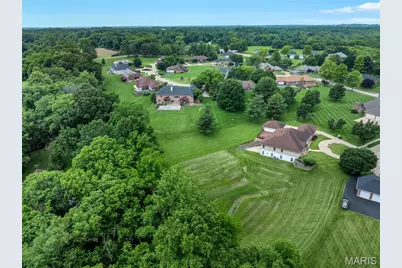 17971 Argonne Estates Drive, Florissant, MO 63034 - Photo 83