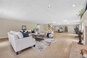 17971 Argonne Estates Dr, Florissant, MO 63034 - Photo 7