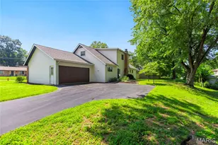 1029 Fernway Ln, Creve Coeur, MO 63141 - Photo 29