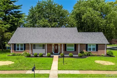 1029 Fernway Lane, Creve Coeur, MO 63141 - Photo 33