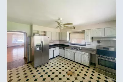 3025 Mount Pleasant Street, Saint Louis, MO 63111 - Photo 5