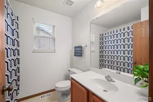 815 Whisper Creek Ct, Wentzville, MO 63385 - Photo 3