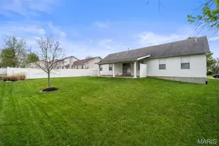 815 Whisper Creek Ct, Wentzville, MO 63385 - Photo 33