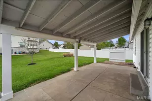 815 Whisper Creek Ct, Wentzville, MO 63385 - Photo 31