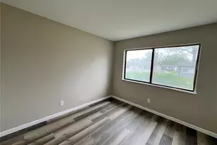1322 Petite Dr, Saint Louis, MO 63138 - Photo 9
