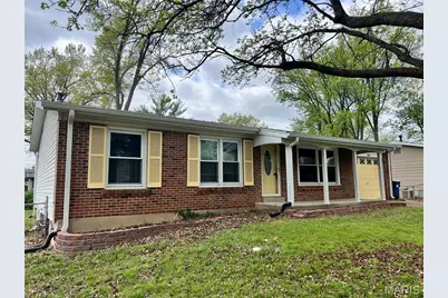 1322 Petite Drive, Saint Louis, MO 63138 - Photo 1