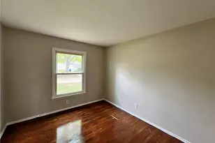 1322 Petite Dr, Saint Louis, MO 63138 - Photo 7
