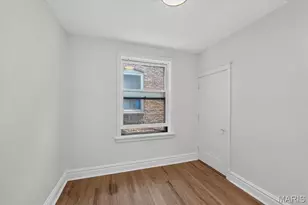 5241 Sutherland Ave, Saint Louis, MO 63109 - Photo 23