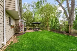 403 Woodview Manor Ln, Kirkwood, MO 63122 - Photo 37