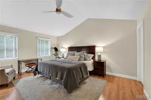 403 Woodview Manor Ln, Kirkwood, MO 63122 - Photo 17