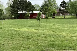 24306 Parade Dr, Lebanon, MO 65536 - Photo 19