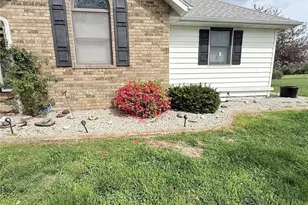 24306 Parade Dr, Lebanon, MO 65536 - Photo 51