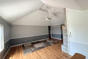 24306 Parade Dr, Lebanon, MO 65536 - Photo 13