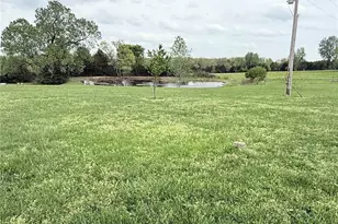 24306 Parade Dr, Lebanon, MO 65536 - Photo 25